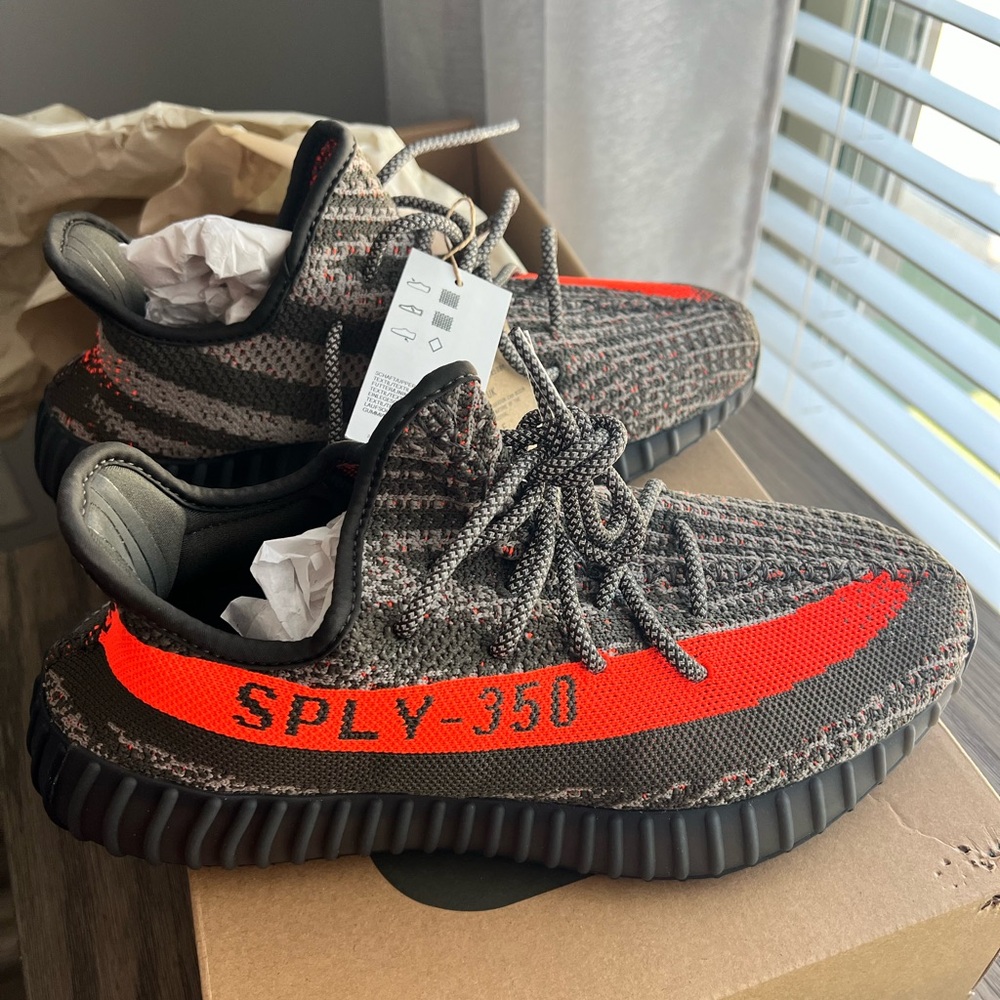 Yeezy Boost 350 V2